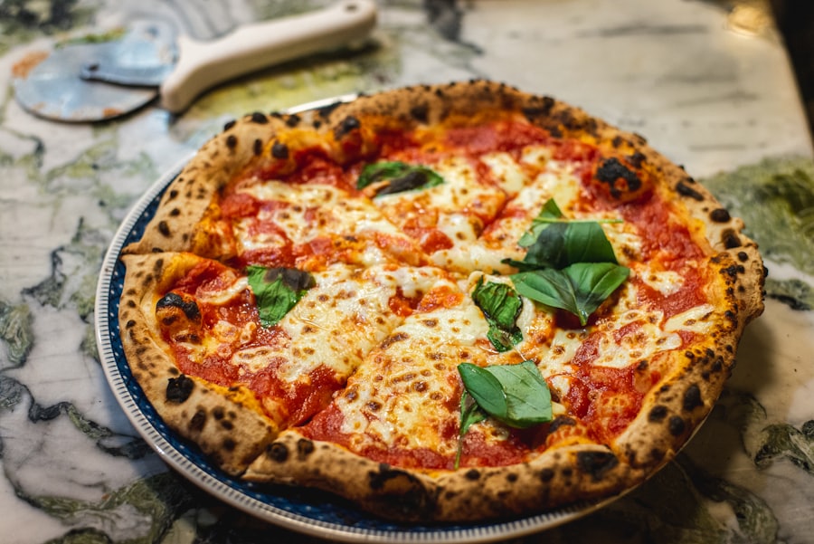 Pizza (32 cm)